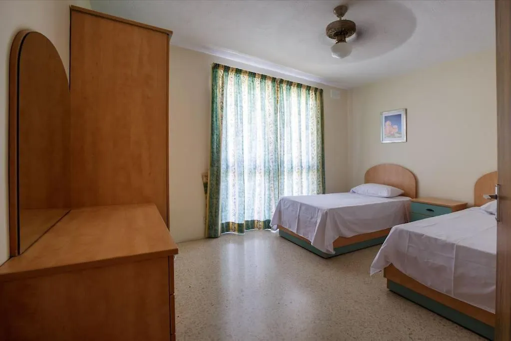 Apartment 3 Bedrm Apt Balluta Bay Sliema Malta